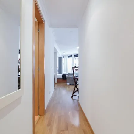 Apartment Luminoso Y Acogedor En By *