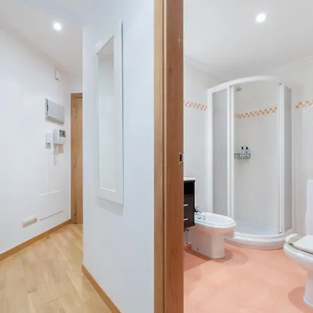 Luminoso Y Acogedor En By Apartment