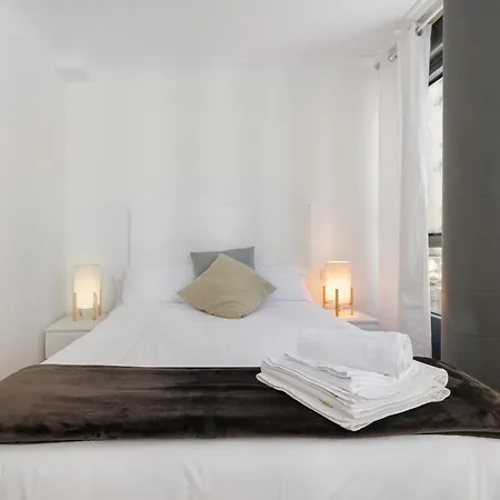 Apartment Luminoso Y Acogedor En By