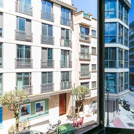 Luminoso Y Acogedor En By Apartment