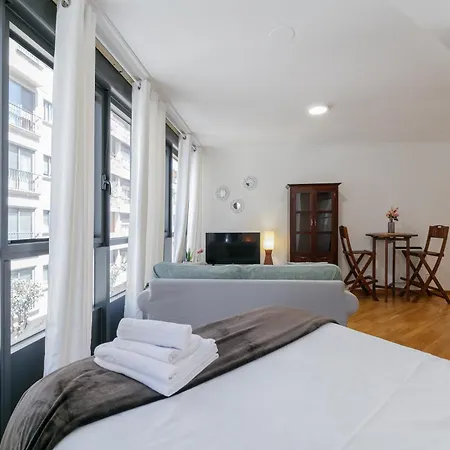 Luminoso Y Acogedor En By Apartment Vigo