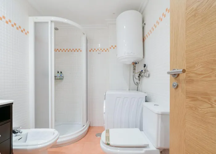 Luminoso Y Acogedor En By Vigo